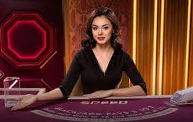 Studio Live Baccarat mantra62 dengan multi-kamera profesional dan dealer bersertifikat